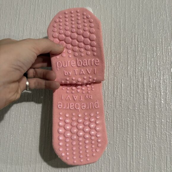 NEW Pure Barre X Tavi Barre Pink Bang Grippy Socks Gym Work Out Yoga Pilates - Picture 6 of 6